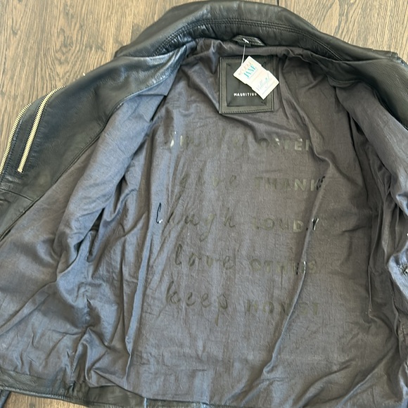 Mauritius cool leather jacket with light gold zipper. NWT - Picture 7 of 15